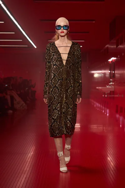 Look 62